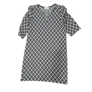 Everly Dress Women's Sz M Shift Mini Dress
3/4 Sleeve Diamond
